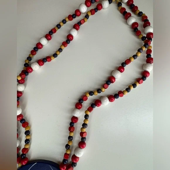 Vintage wooden beaded handmade hot air balloon necklace - Picture 3 of 8